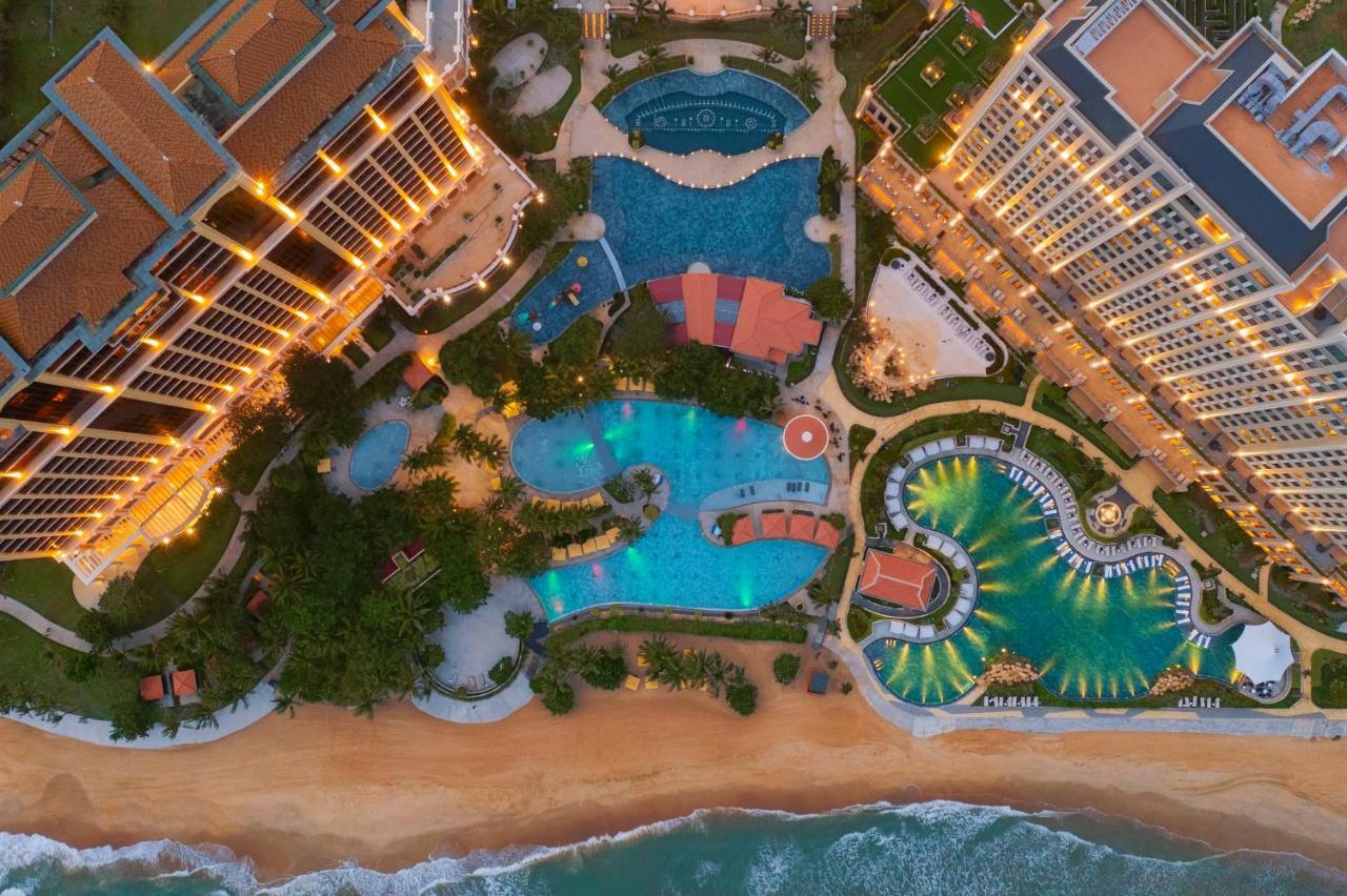 Holiday Inn Resort Ho Tram Beach, An Ihg Hotel Εξωτερικό φωτογραφία